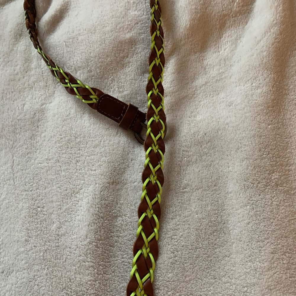 🔆Moving Sale 20% Off 🔆Neon Green and Brown Belt